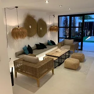 El Cargol 3*, L'Escala Spain