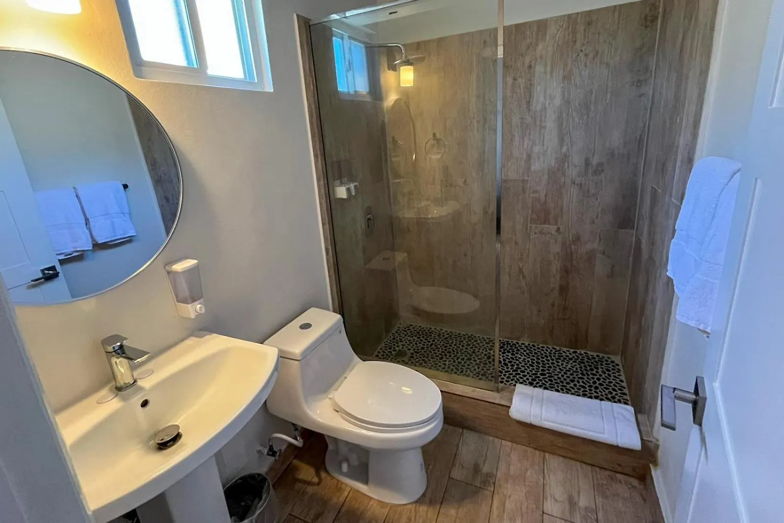 The Moxy Hotel English Harbour